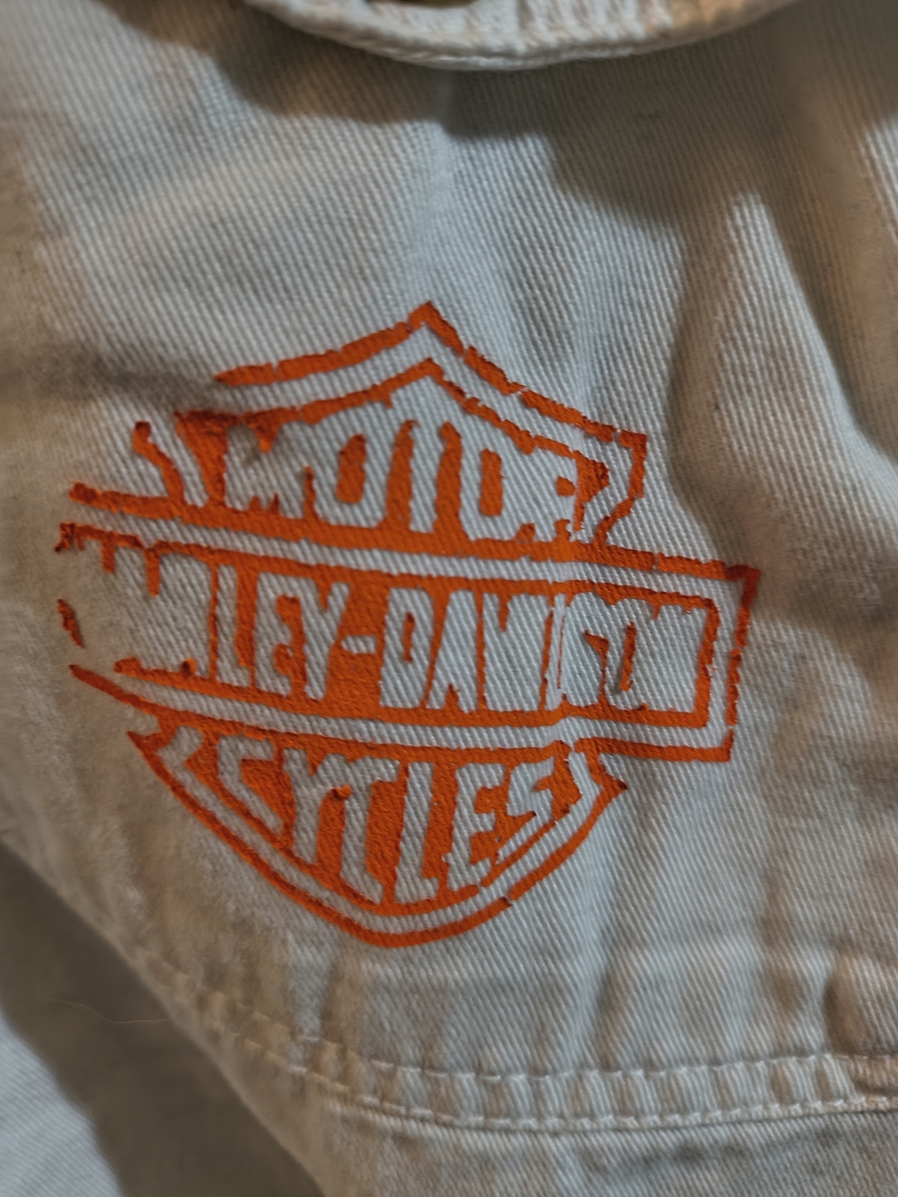 Harley-Davidson White Denim Sleeveless Button-Up Work Shirt - Picture 2 of 9